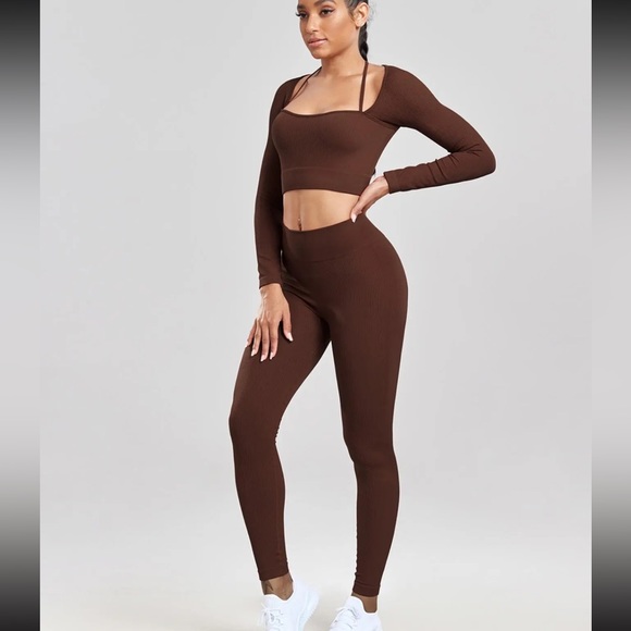 Workout Set - Picture 2 of 4